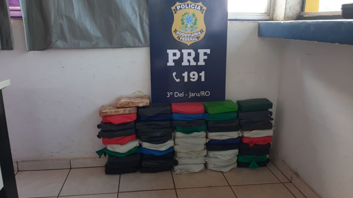 ASSISTA AO VÍDEO: PRF apreende carga de cocaína avaliada em mais R$ 2 milhões em Rondônia