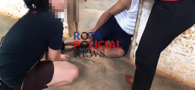 EXECUÇÃO A TIROS: Cliente é morto e amigo baleado por criminoso que chegou de moto em bar