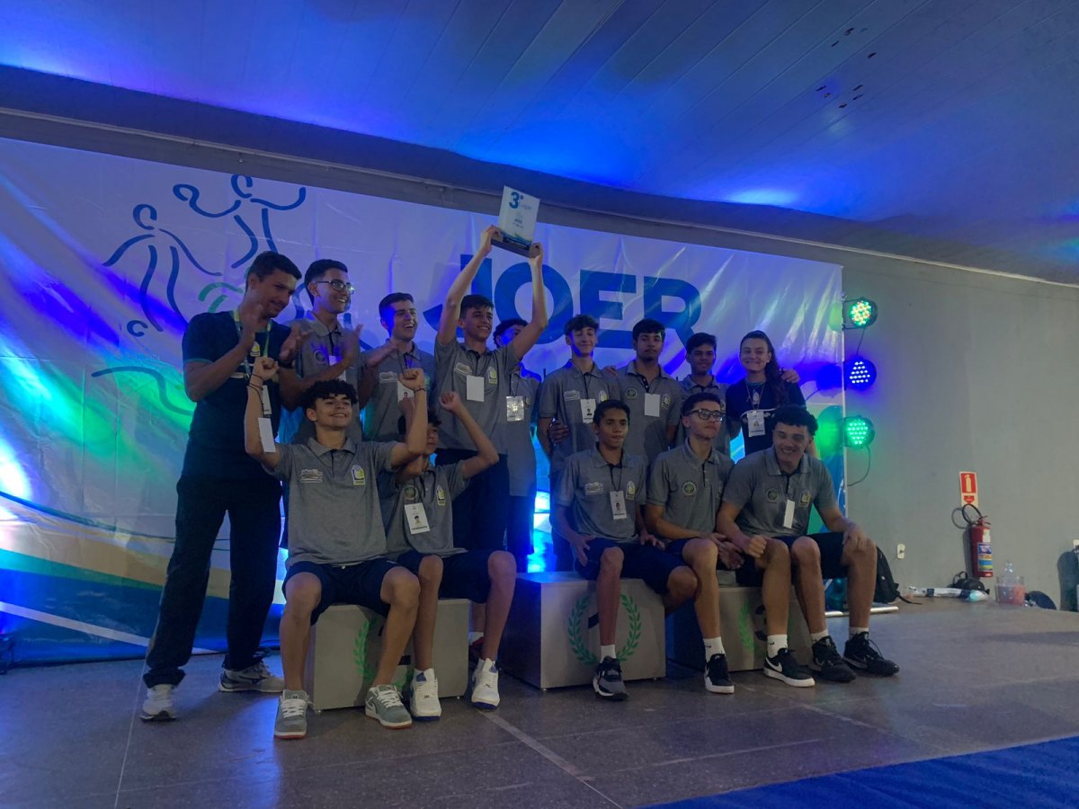 VILHENA: Voleibol escolar conquista duas vagas para fase nacional dos jogos