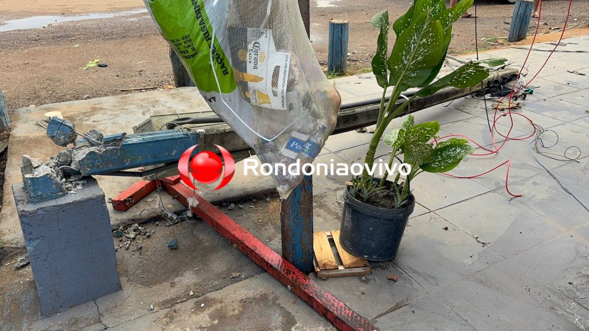 AO VIVO: Temporal provoca destruição em comércio