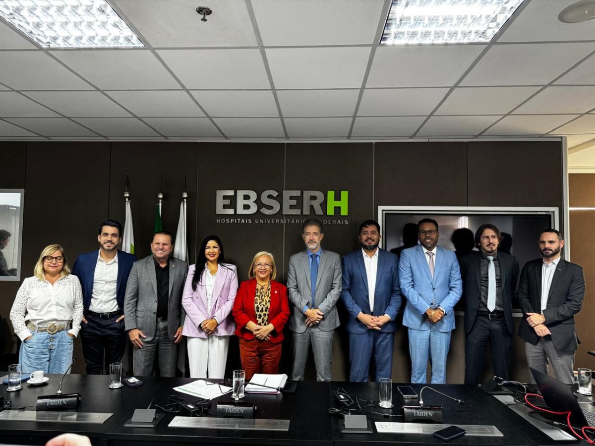 AQUISIÇÃO: Vereador Dr. Santana participa de solenidade histórica do Hospital Municipal 