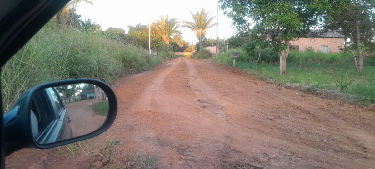 COMUNIDADE: Prefeitura realiza manutenção no Bairro Canaã
