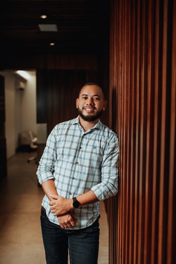 SEU ABREU: Jovem corretor de imóveis inova no setor imobiliário de Porto Velho