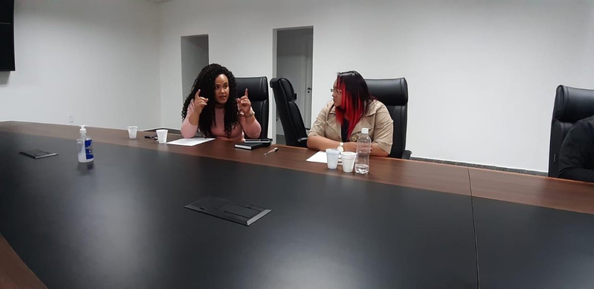 VÁRIOS BAIRROS: Ada Dantas se reúne com presidente da ALE-RO para discutir falta de água