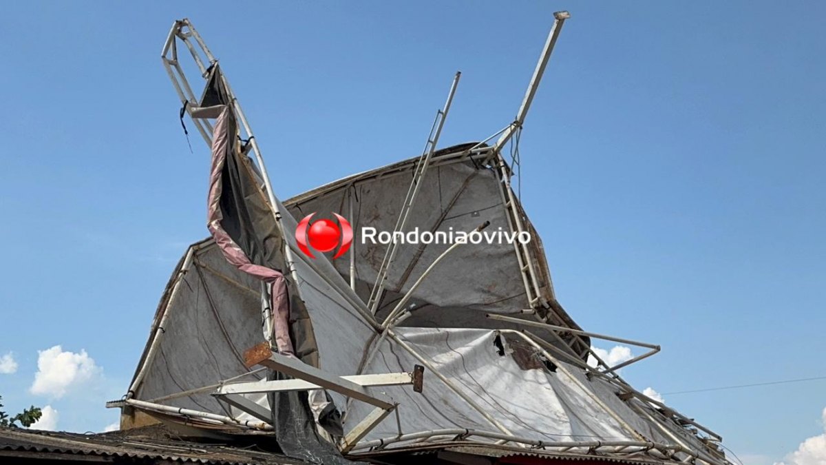 AO VIVO: Temporal provoca destruição em comércio