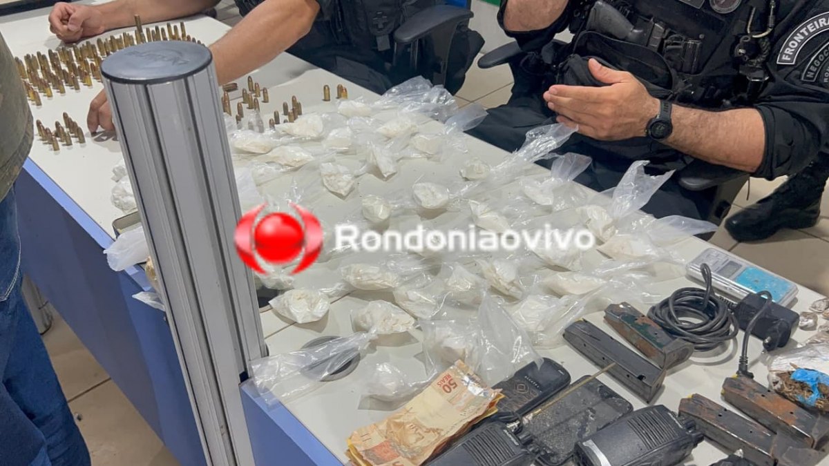 URGENTE: BPTAR prende trio com drogas, arma, munições e besta de flecha