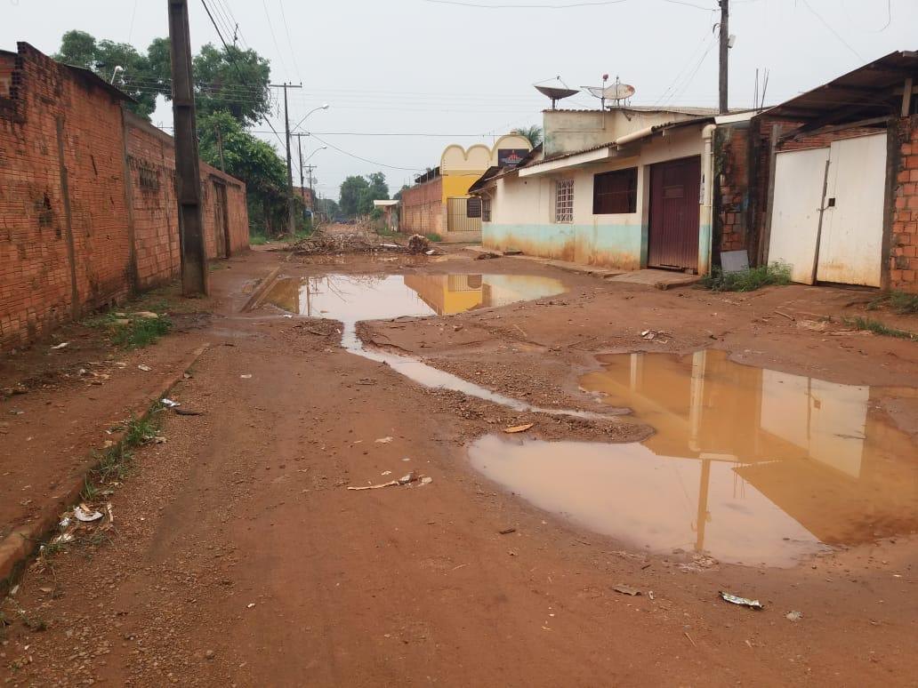 NA CAPITAL: Ada Dantas cobra construção de drenagens para acabar com alagações 