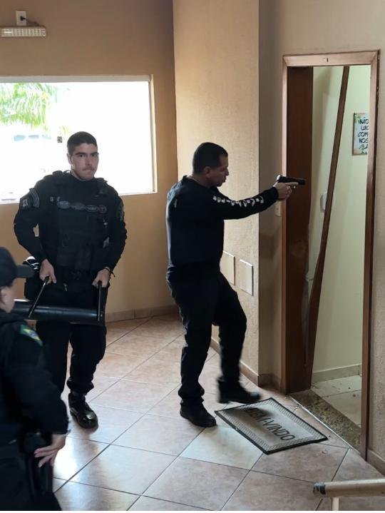 POR HERANÇA: Dentista manda matar o pai mecânico; Patrimônio faz operação 