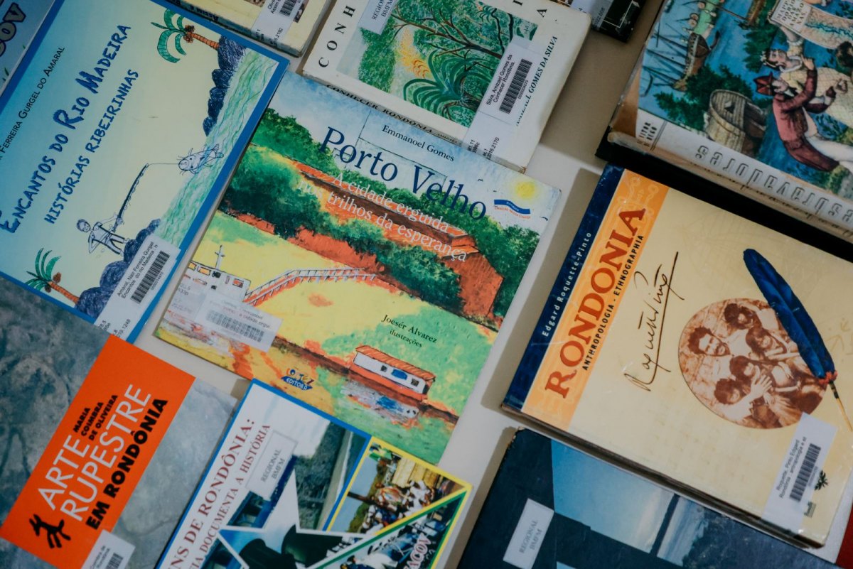 TURISMO: Conheça a Biblioteca Francisco Meirelles e seu entorno histórico