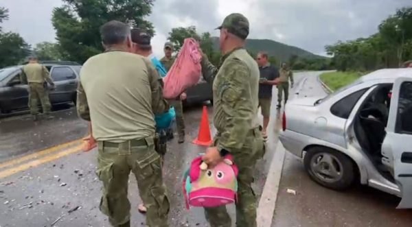 BATIDA: Casal morre em colisão entre carro e ônibus de turismo que saiu de RO
