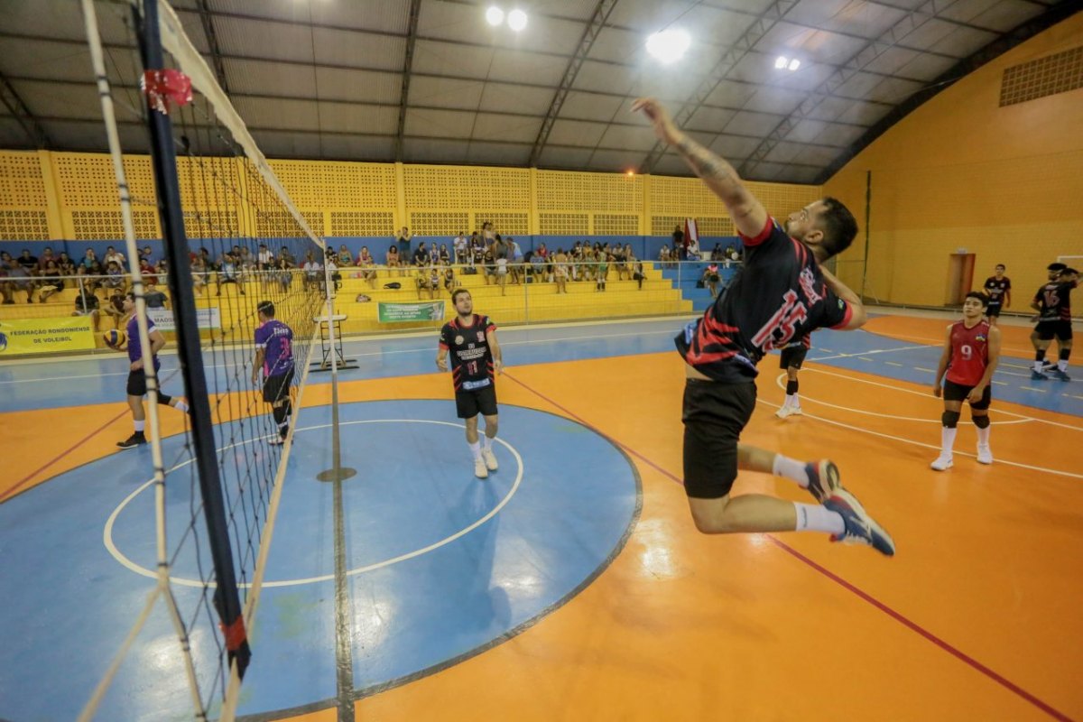 ESPORTE: Copa Madeirão abre inscrições para basquete, vôlei, judô e karatê