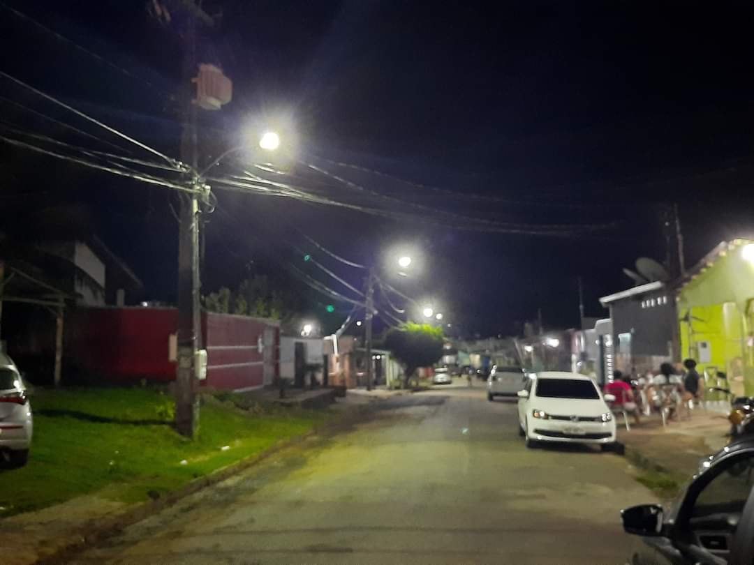 VEREADOR: Emdur atende Paulo Tico e faz manutenção na rede de iluminação do Costa e Silva