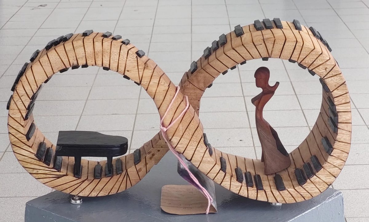 Momento Lítero Cultural - Por Selmo Vasconcellos