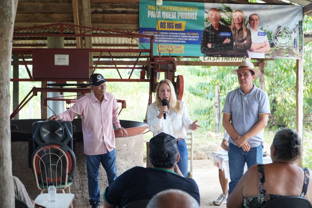 IEDA CHAVES: Deputada entrega implementos à Arglec e fortalece a produção rural de PVH