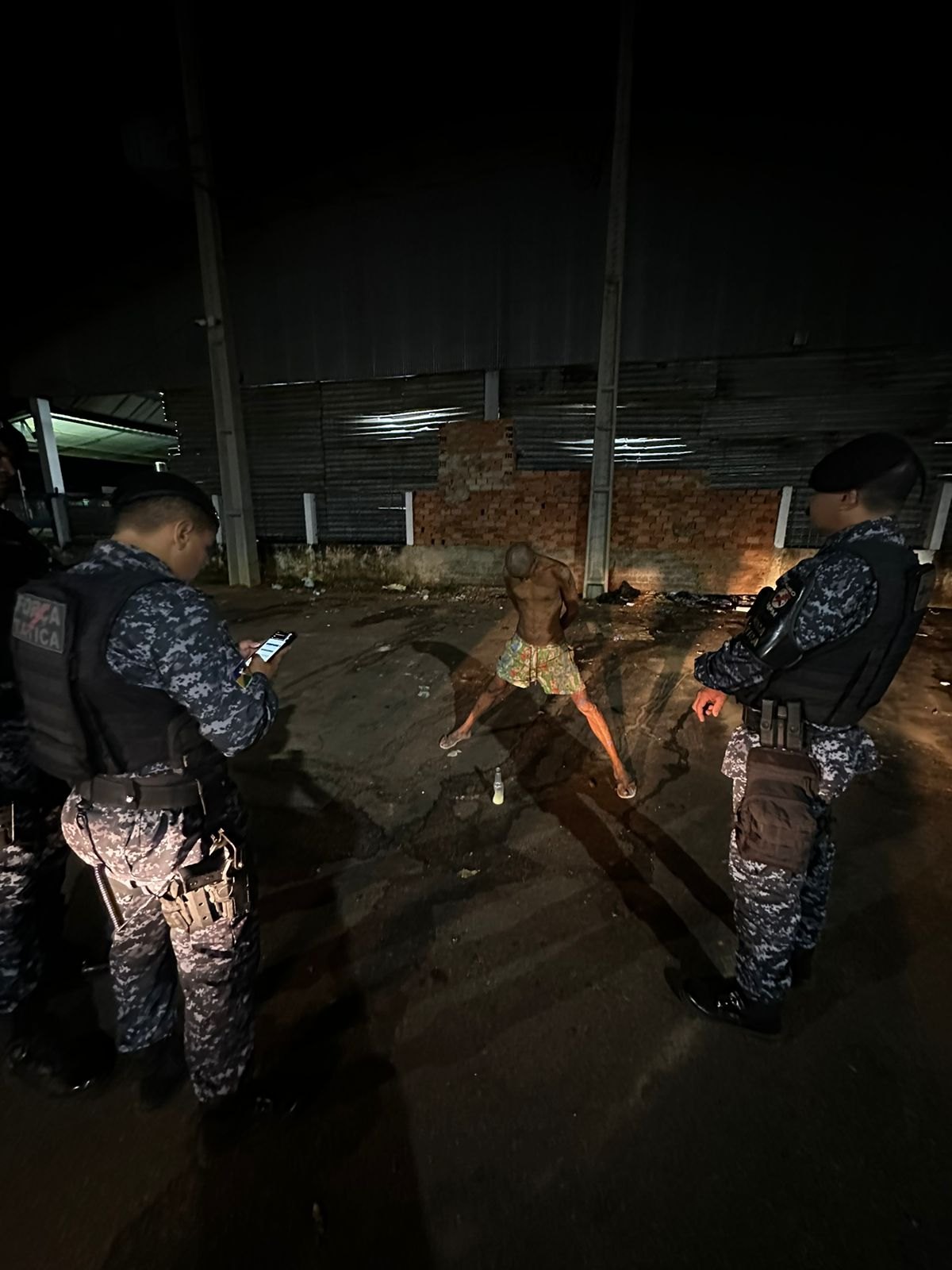 FORÇA TÁTICA: Secretário de Segurança vai às ruas com equipe da PM durante varredura na capital 