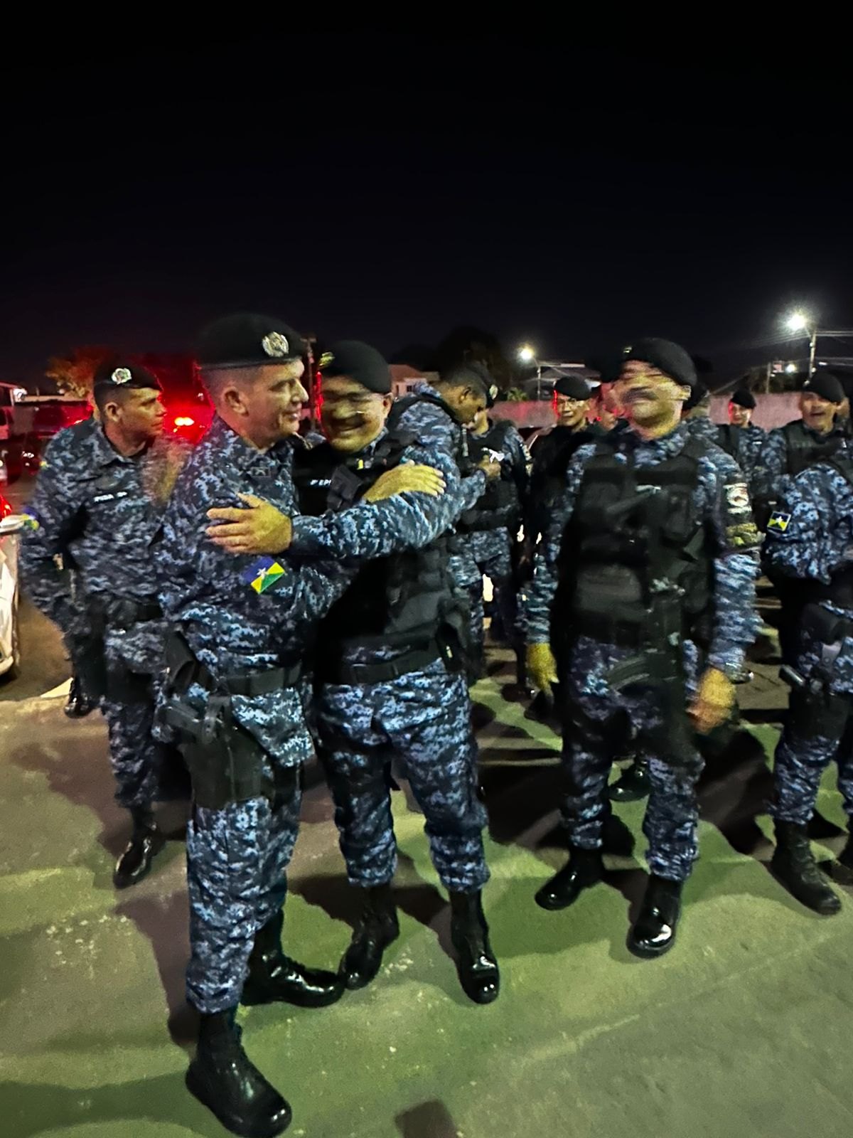 FORÇA TÁTICA: Secretário de Segurança vai às ruas com equipe da PM durante varredura na capital 