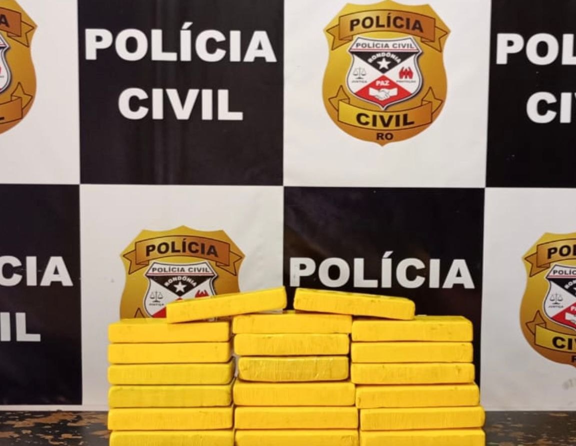 NO FLAGRA: Casal é preso com 20 quilos de cocaína pela Polícia Civil no interior