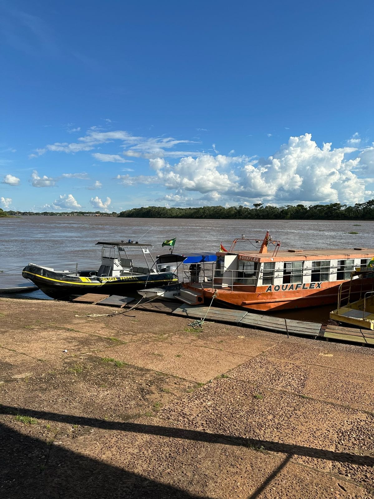 FRONTEIRA: PF RO atua na liberação de embarcação brasileira apreendida na Bolívia 