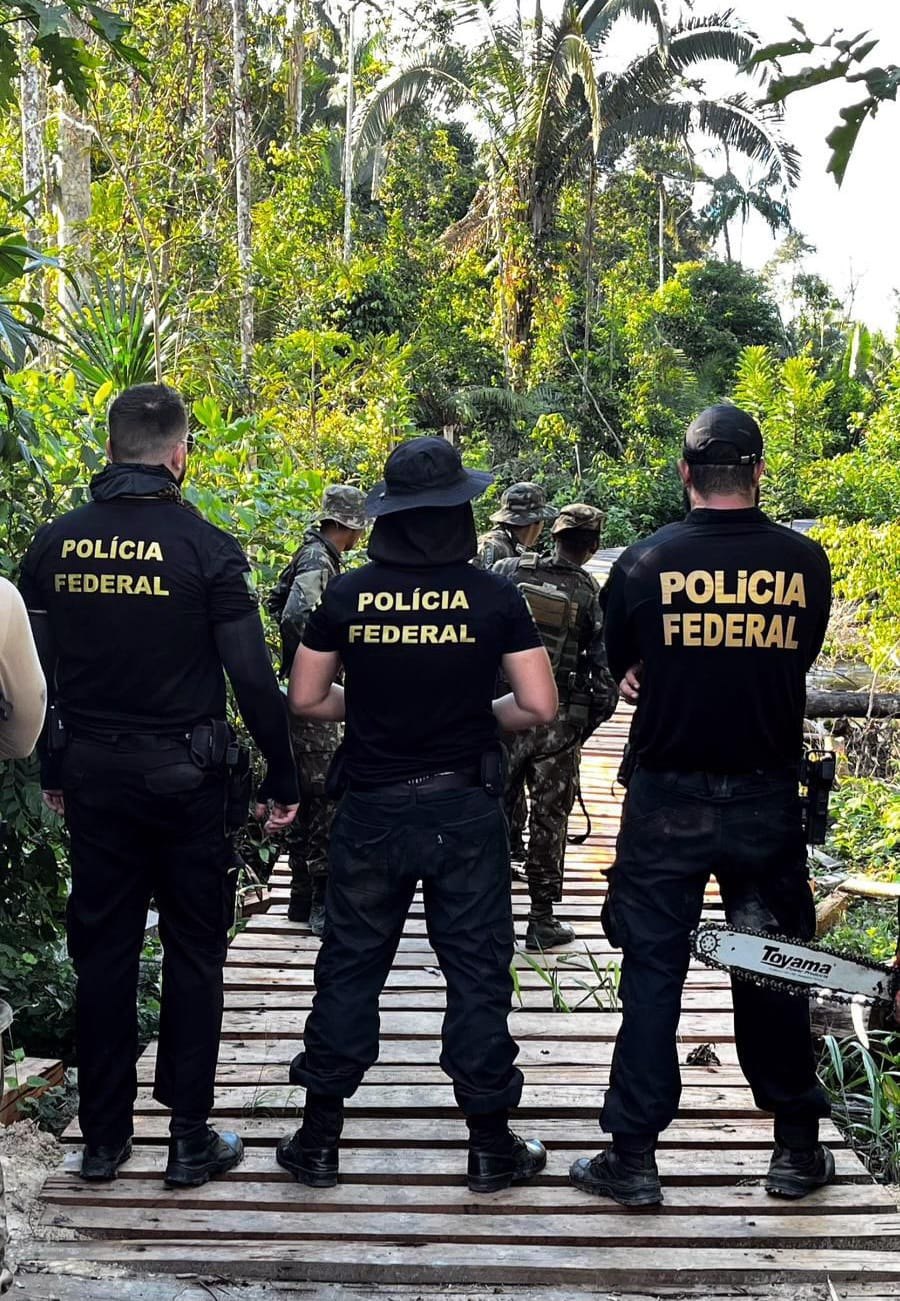 RETOMADA: Operação da PF, Exército e Funai combate invasão de Terras Indígenas 