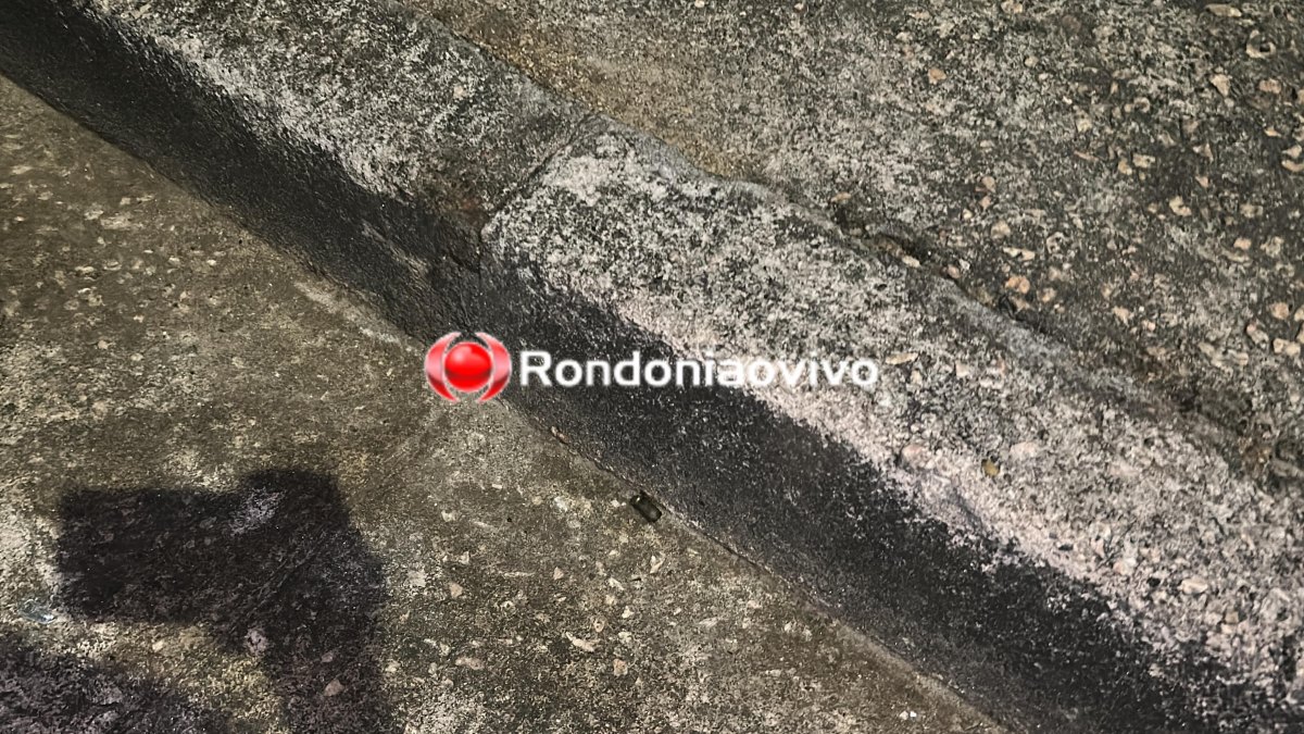 VÍDEO: Dois jovens são atacados a tiros na frente de residência 