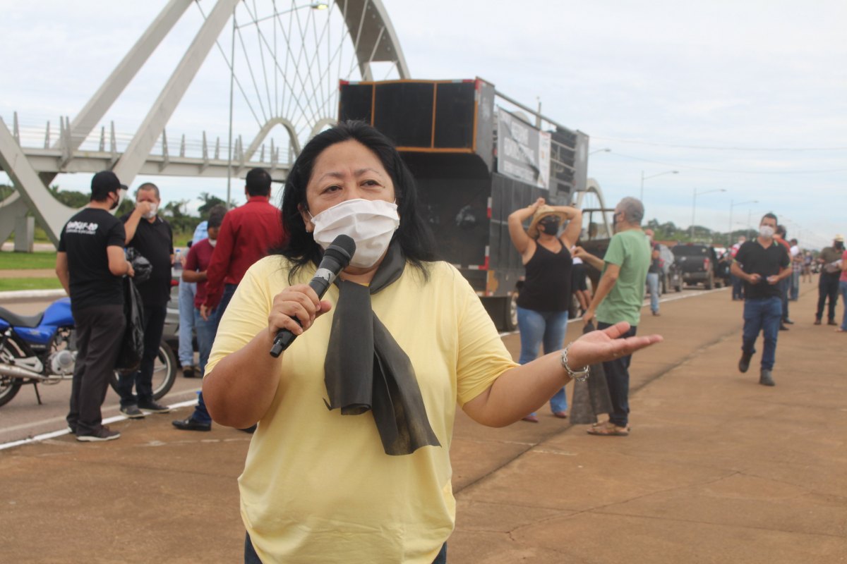 MANIFESTAÇÃO NA CAPITAL: Carreata protesta contra reforma administrativa e pede vacinas para servidores 
