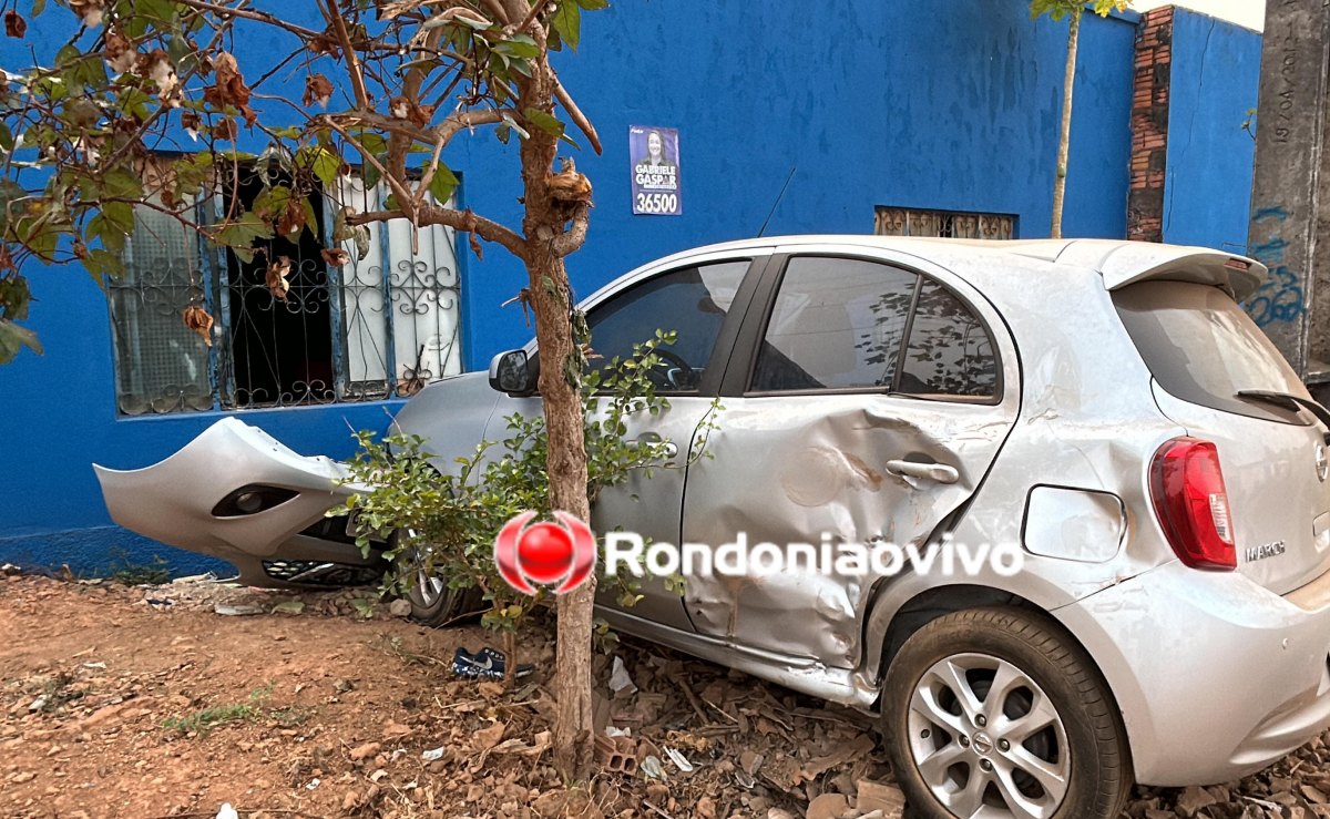VÍDEO: Motociclistas ficam feridos após condutora de carro avançar preferencial