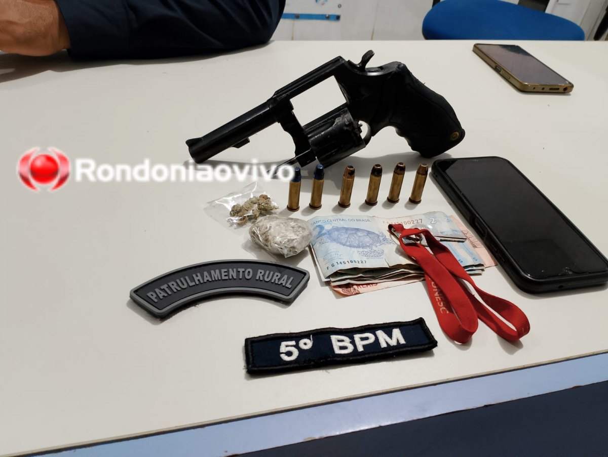 TREMEU: 'Ruan do CV' é preso com revólver e drogas ao ficar nervoso por ver equipe da PM 