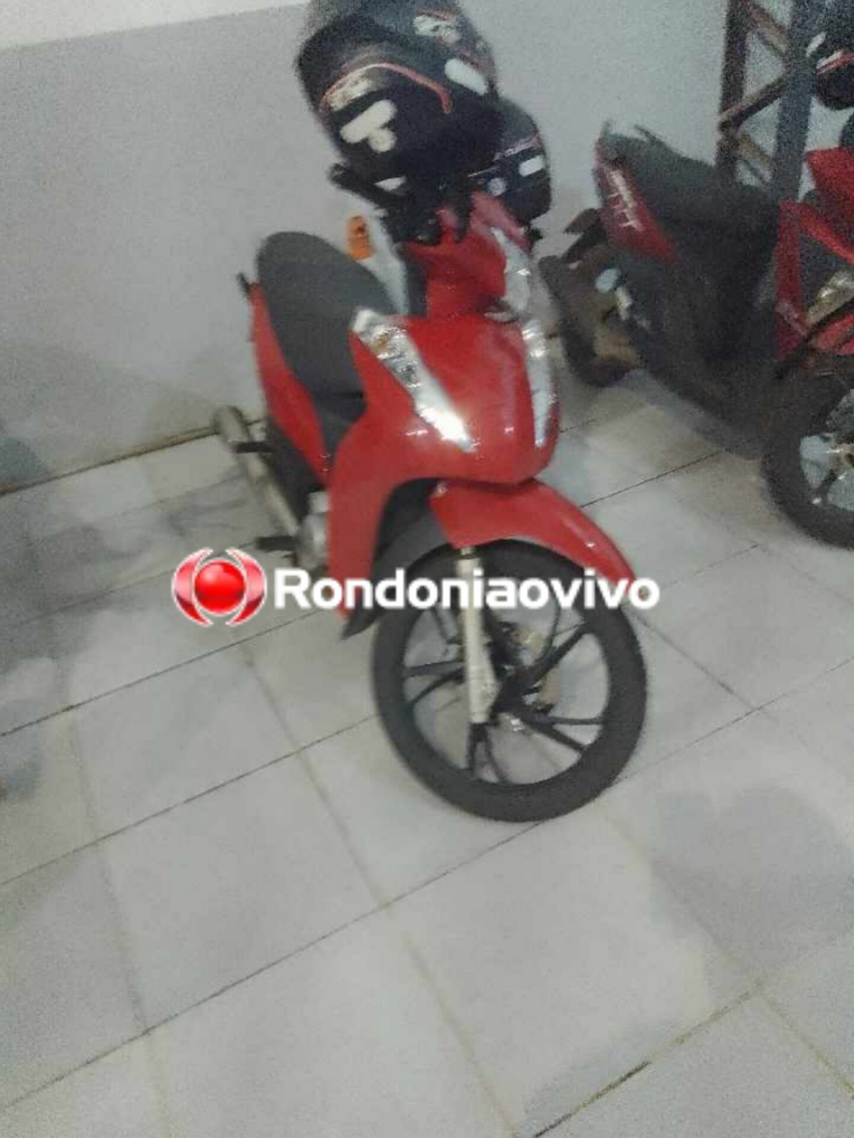 'ACABOU O AMOR': Após perseguição, homem foge e deixa mulher para trás com pistola 