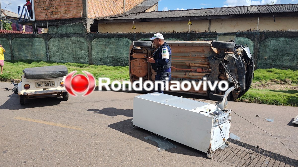 VÍDEO: Grave acidente com capotamento envolvendo carro e duas motos