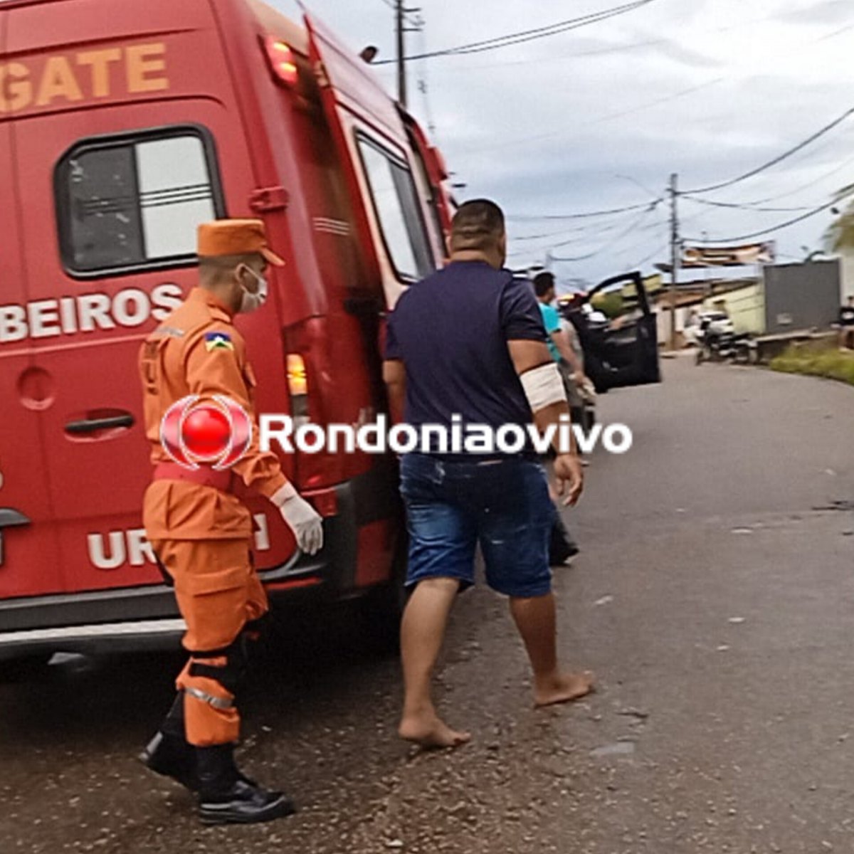 DIREÇÃO PERIGOSA: Motociclista tenta fugir de blitz da PRF e se envolve em acidente 
