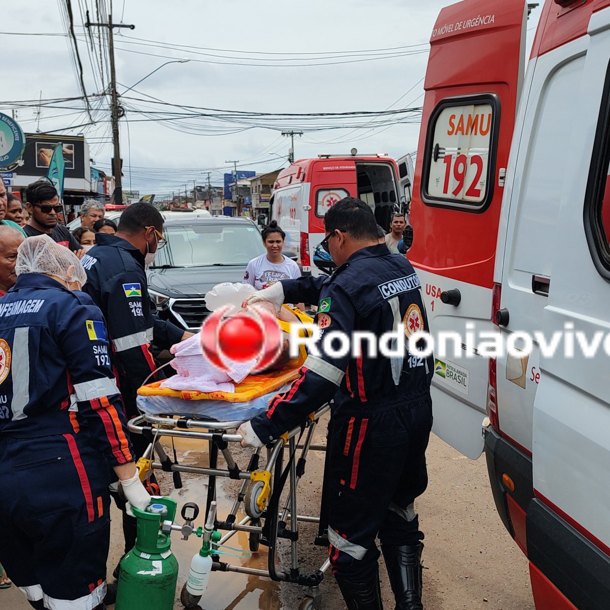 TIROS: Vídeo mostra execução de motoboy em restaurante na capital 