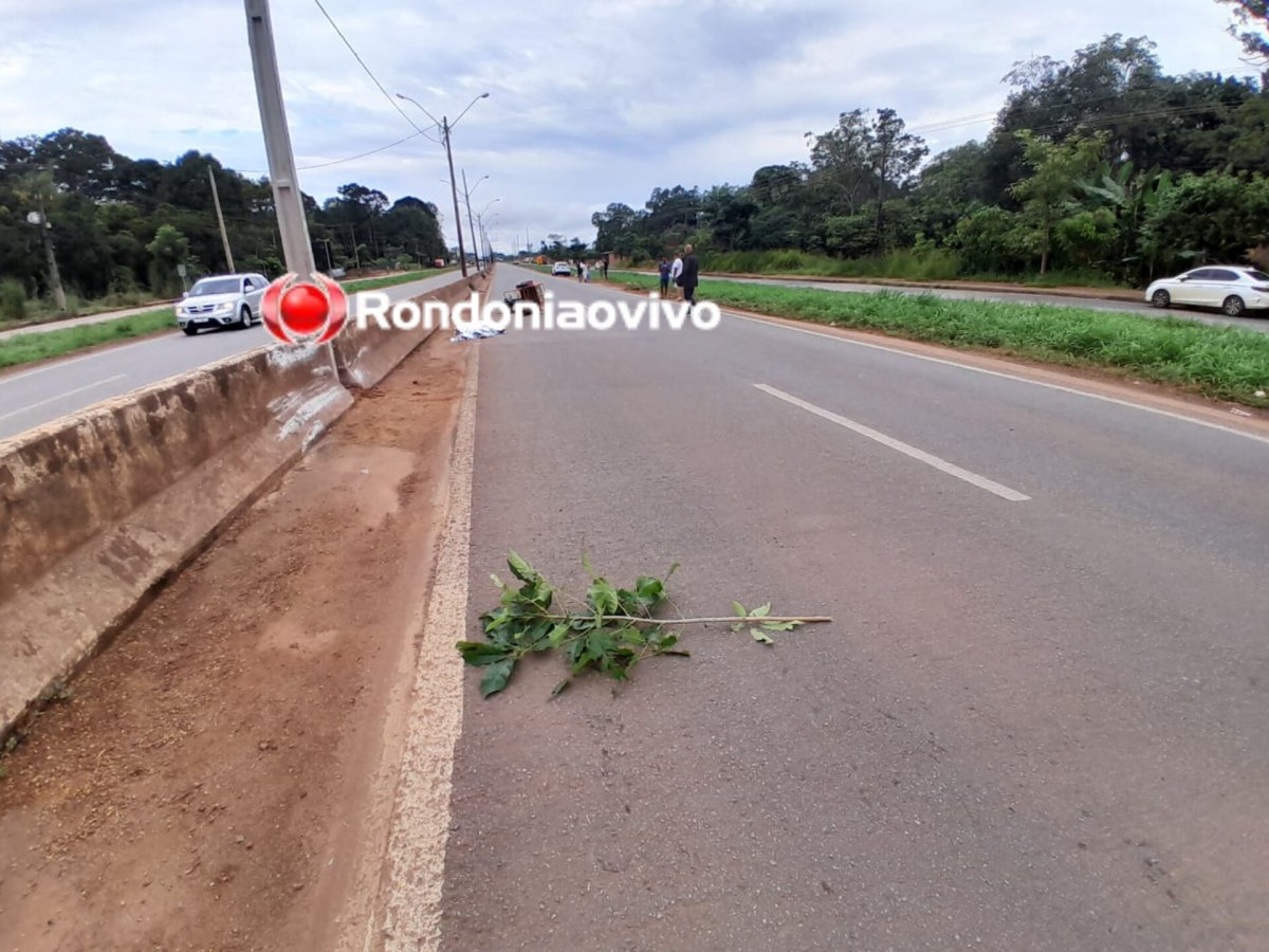 ULTRAPASSAGEM: Motociclista morre e passageira fica ferida em grave acidente na  BR-364