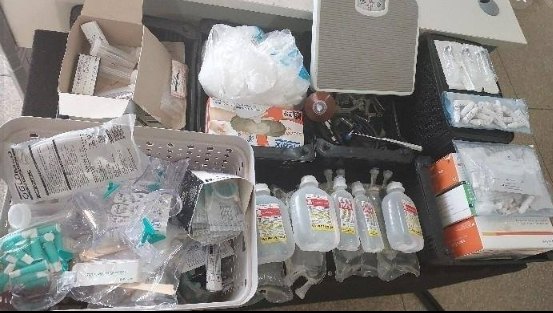 TRÁFICO: Enfermeiro é preso com drogas, atestado médico e receituários