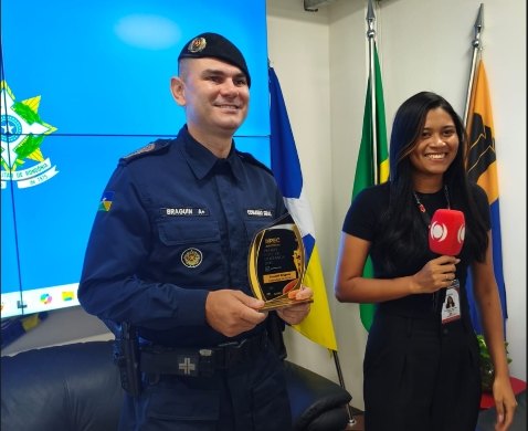 ATUAÇÃO RECONHECIDA: Comandante-geral da PM de Rondônia recebe Prêmio IHPEC de Liderança 2025