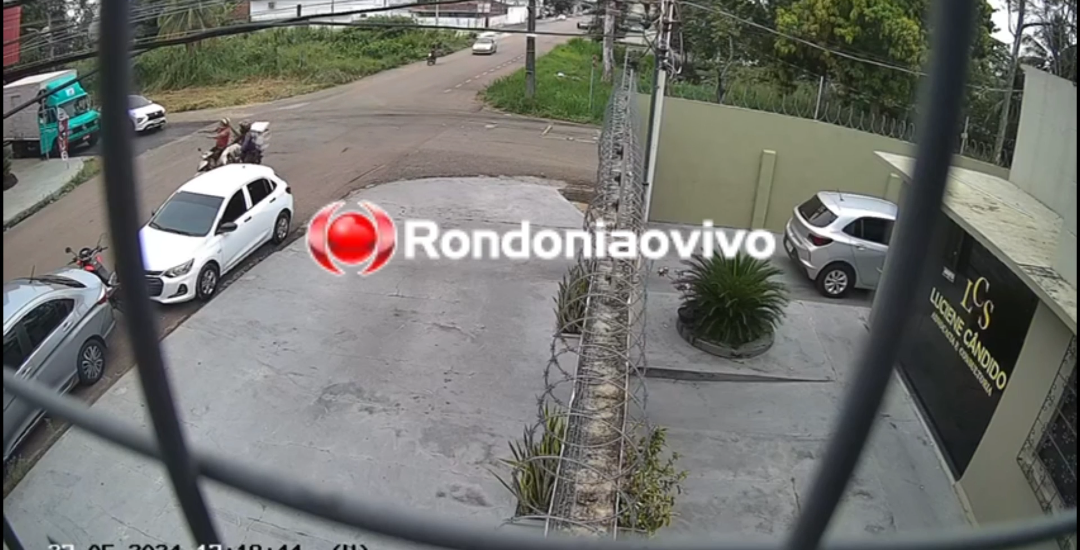 BATIDA ENTRE MOTOS: Vídeo mostra grave acidente com três vítimas na Salgado Filho 