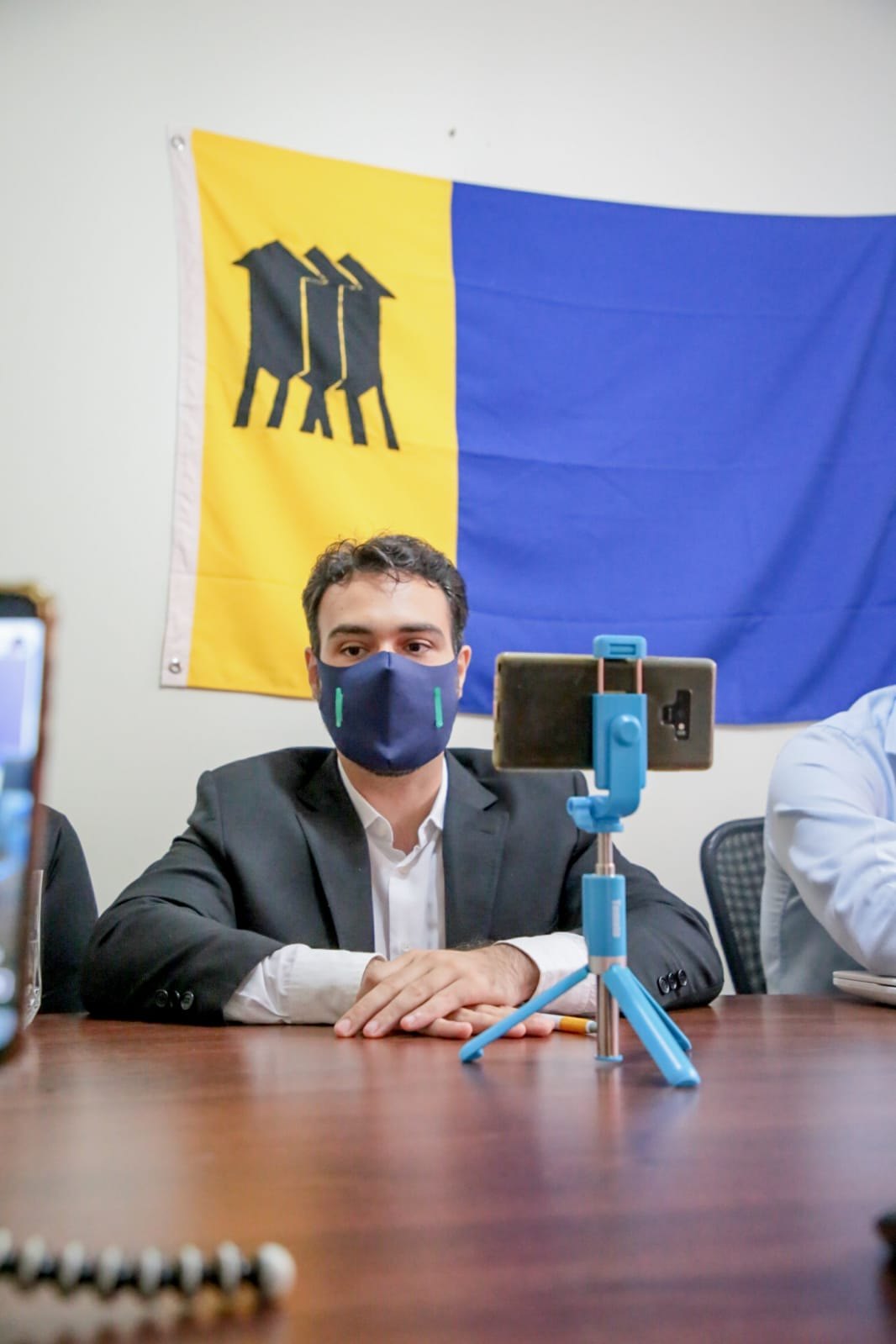 ECONOMIA: Central de atendimento ao empresário é a proposta de Vinícius Miguel 