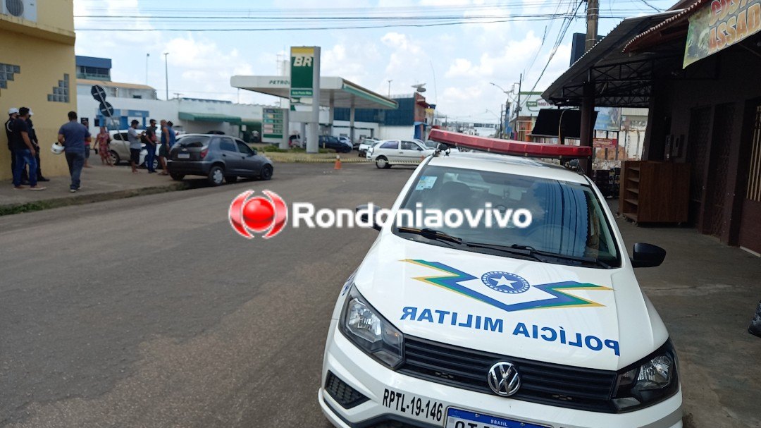FORTE BATIDA: Colisão entre carros de motoristas de aplicativo deixa trabalhador lesionado