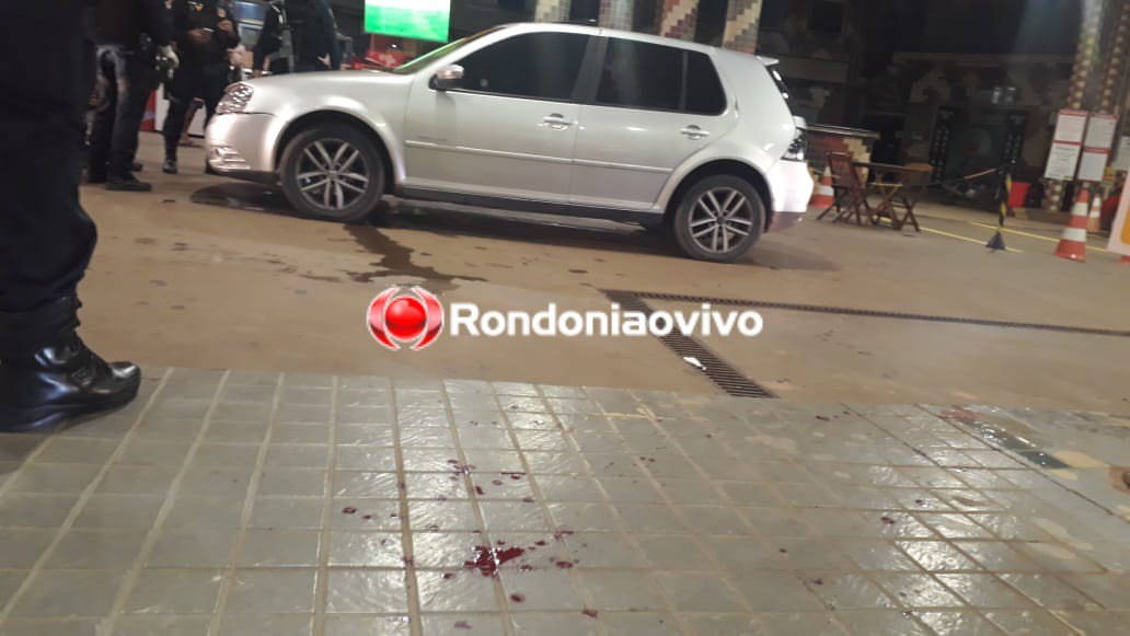 CRIVADO: Motorista é alvejado a tiros dentro de carro e pede ajuda em posto de combustíveis