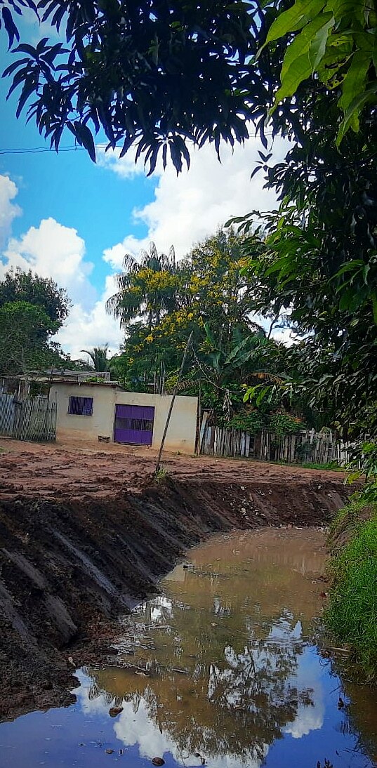 TRABALHO: Vereador Márcio Miranda realiza pedido de limpeza de canal para ligar ruas