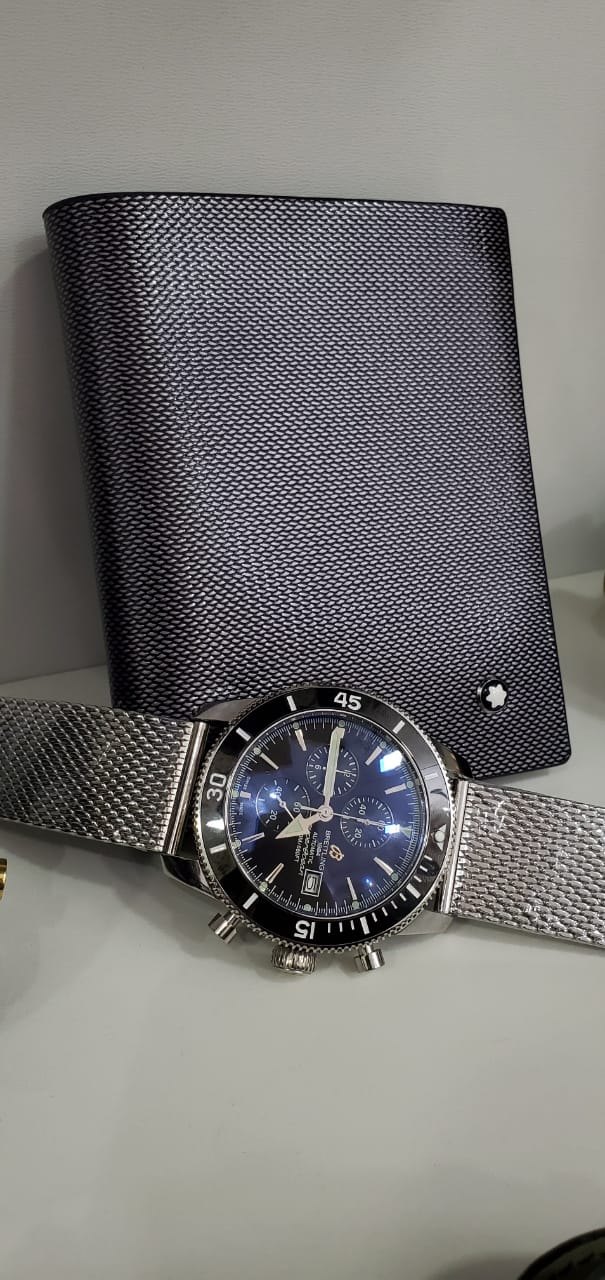 Óculos solar, armações receituário e variedade em acessórios