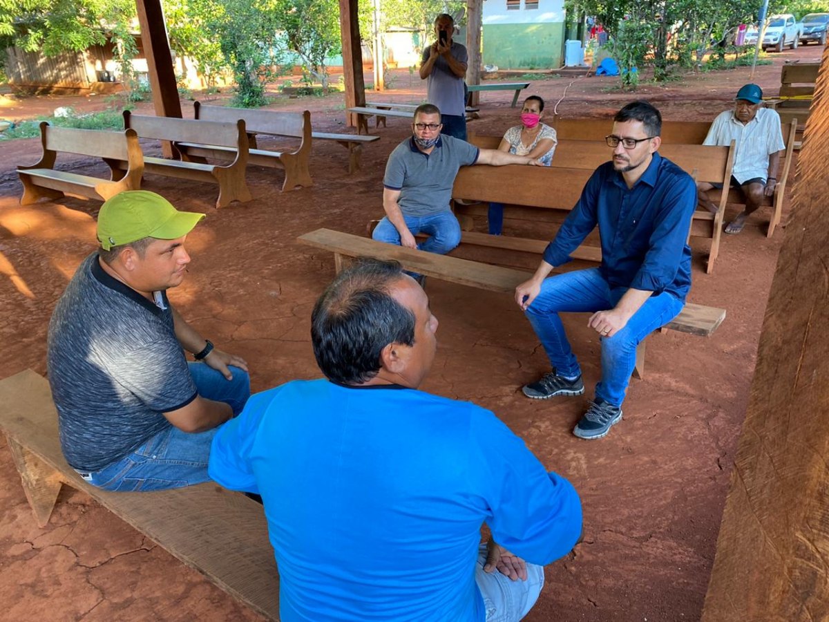 ESPIGÃO DO OESTE: Deputado Anderson cumpre agenda e garante apoio a prefeito e vereadores