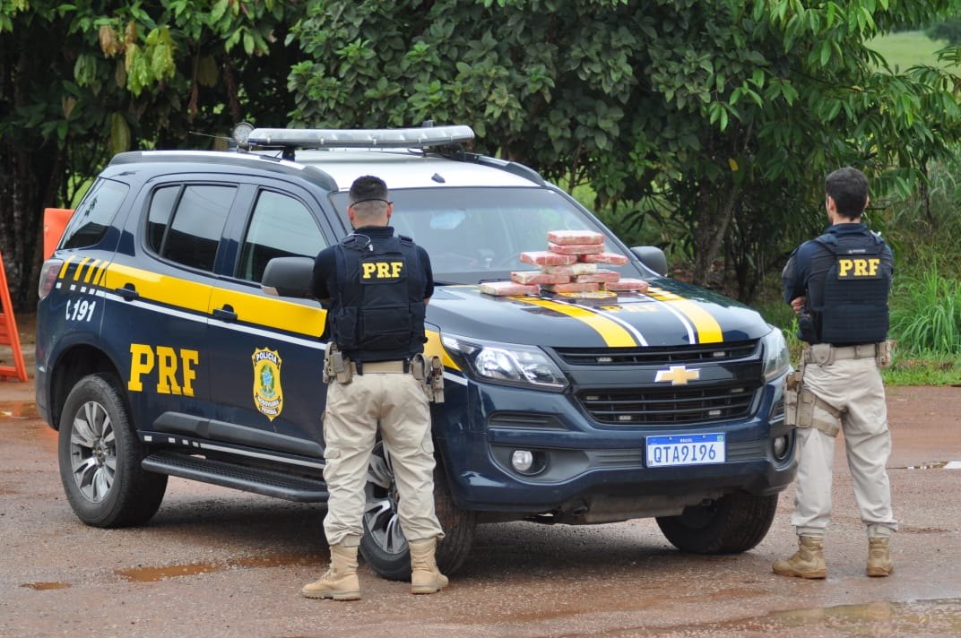 SE DEU MAL: Traficante é morto a tiro após atacar PRF ao ser flagrado com 11 quilos de droga