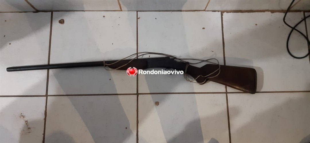 APÓS A PONTE: Força Tática recebe denúncia de disparos de arma de fogo e prende homem armado