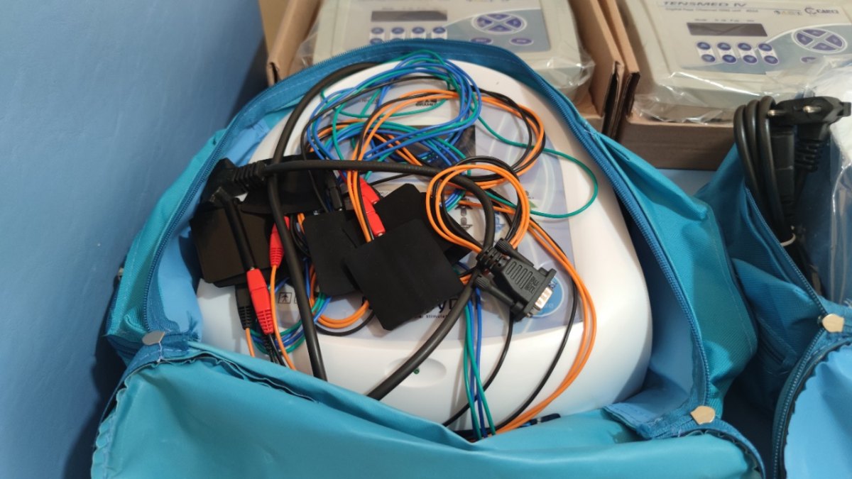 RECURSOS: Anderson realiza entrega oficial de equipamentos de fisioterapia para a APAE 