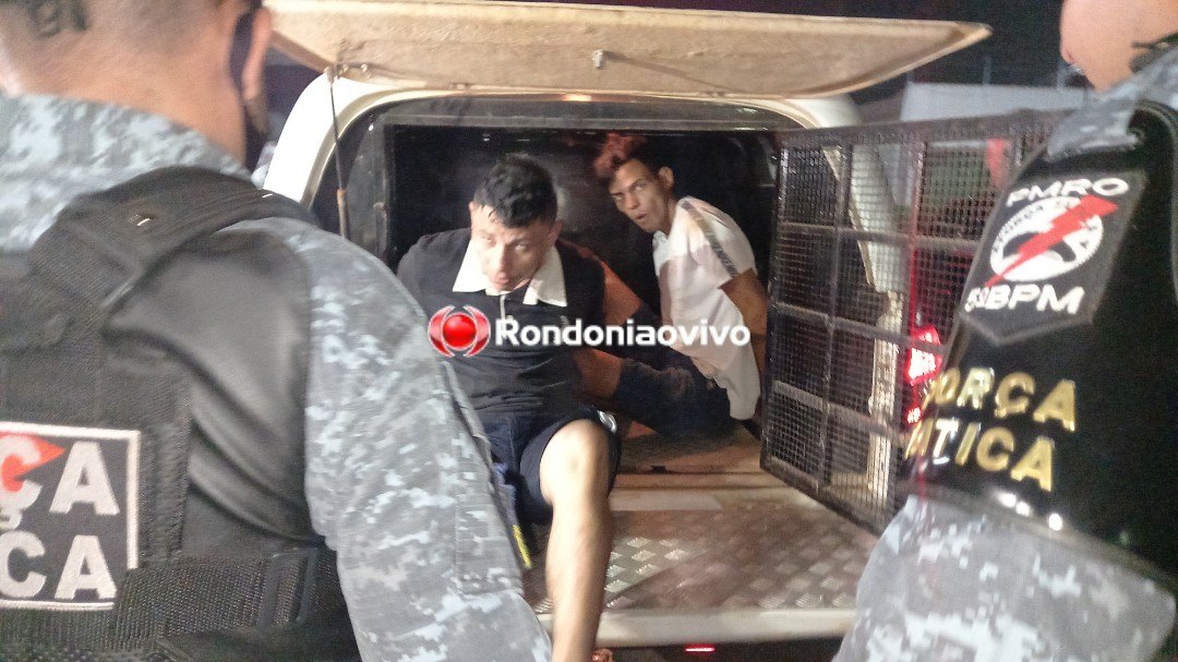 MOLESTOU VÍTIMA: Bandidos são presos em fuga com duas armas após roubo em comércio