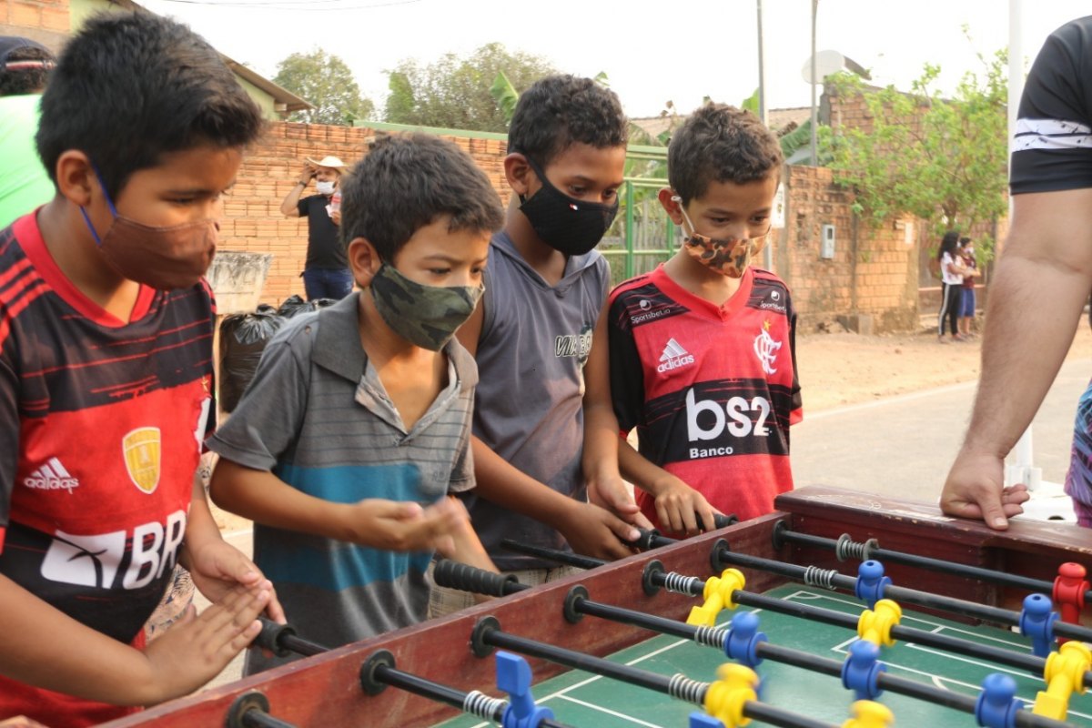 'RUA DE LAZER': Vereador Vanderlei Silva leva projeto para o bairro São Francisco.