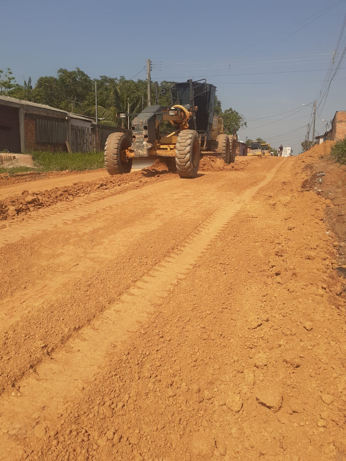 MOBILIDADE: Edwilson Negreiros faz pedido e Prefeitura asfalta Eça de Queiroz