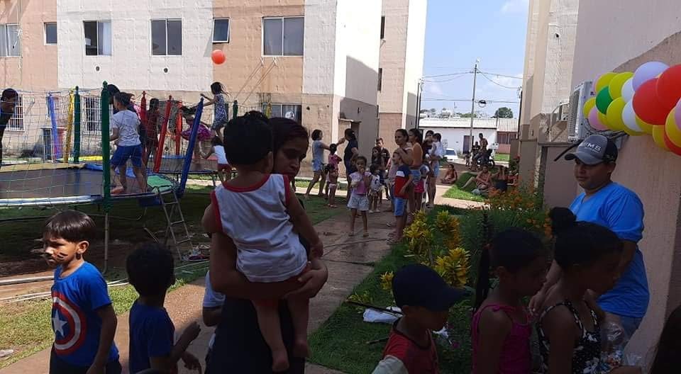 FAZER O BEM: Grupo arrecada brinquedos para o Dia das Crianças no Orgulho do Madeira