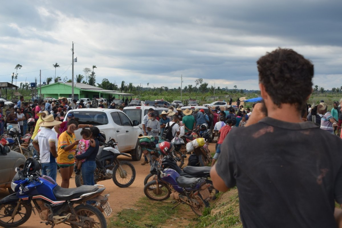 Negar Direito à Terra Destrói a Democracia - Por Alisson Diôni Gomes 