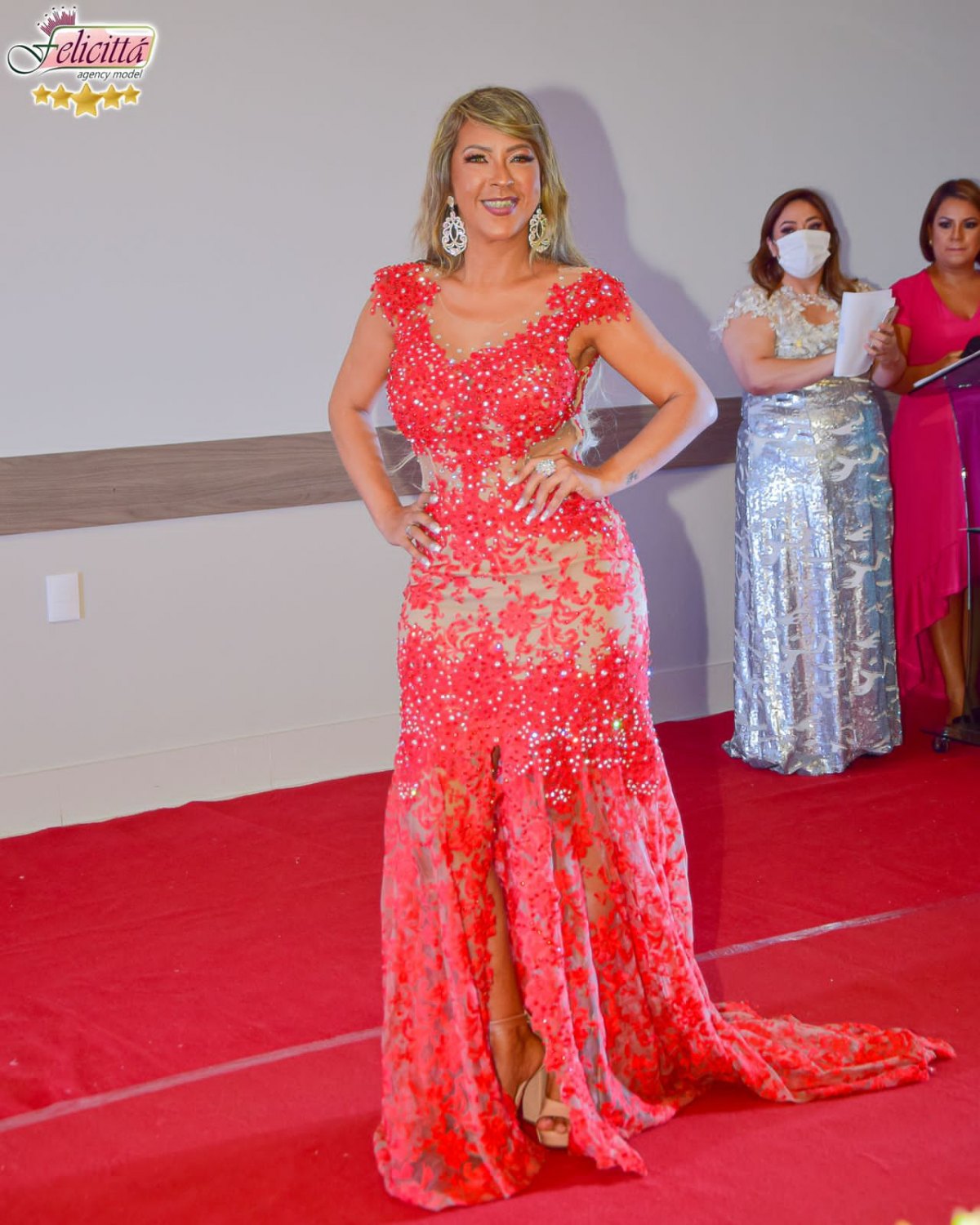 DESTAQUE NACIONAL: Representante de RO ganha Miss Brasil Model Ouro Sênior 2021